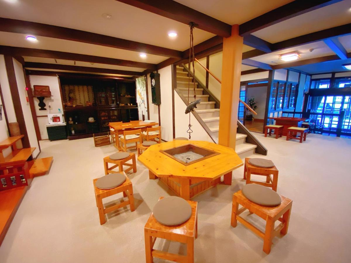 Hotel Hakuunsou à Takayama  Extérieur photo
