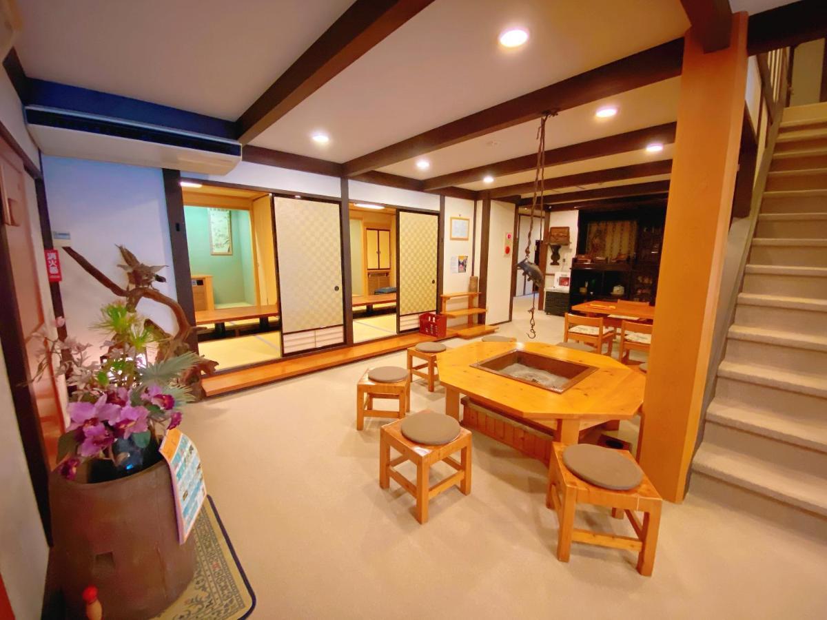 Hotel Hakuunsou à Takayama  Extérieur photo