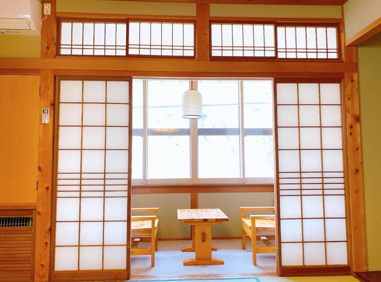 Hotel Hakuunsou à Takayama  Extérieur photo
